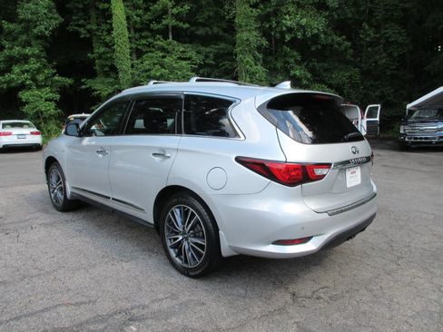 Used 2017 INFINITI QX60 Luxe w/ Deluxe Technology Package AWD/4WD image 7
