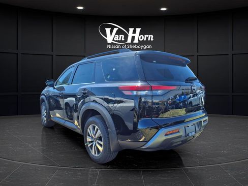 New 2026 Nissan Pathfinder SL AWD/4WD image 6