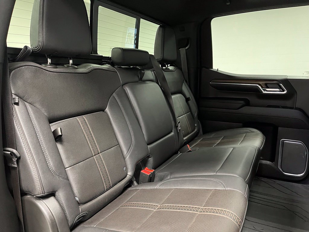 Used 2024 Chevrolet Silverado 1500 High Country w/ High Country Premium Package AWD/4WD image 55