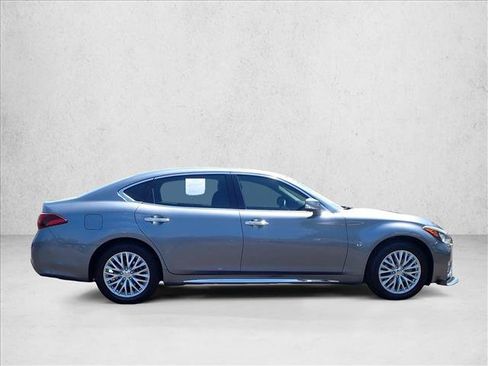 Used 2019 INFINITI Q70 L 3.7 AWD/4WD image 5