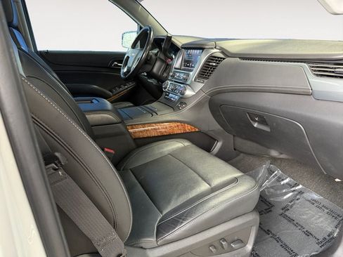 Used 2018 Chevrolet Tahoe Premier AWD/4WD image 26