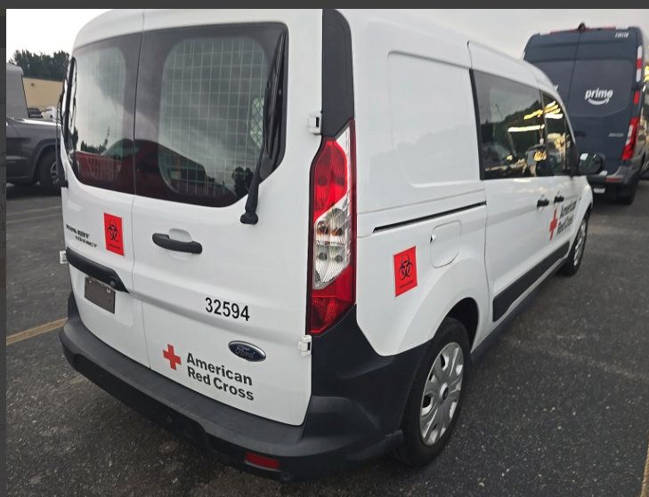 Used 2021 Ford Transit Connect XL FWD image 2