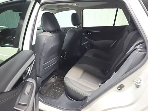 Used 2023 Subaru Outback Onyx Edition AWD/4WD image 31