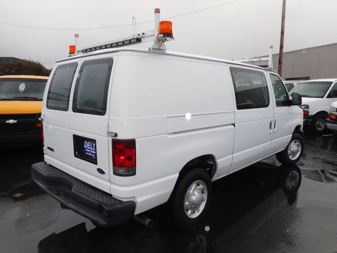 Used 2008 Ford E-150 and Econoline 150 image 7