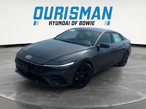 New 2026 Hyundai Elantra SEL Sport Premium FWD image 2