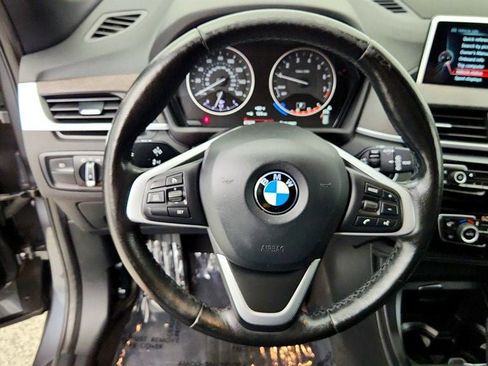 Used 2017 BMW X1 xDrive28i AWD/4WD image 14