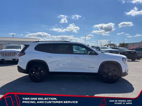 New 2026 GMC Acadia Elevation w/ Black Edition FWD image 8