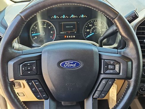 Used 2019 Ford F150 XLT w/ Equipment Group 302A Luxury AWD/4WD image 19