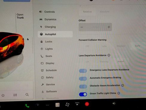 Used 2025 Tesla Model Y Long Range image 20