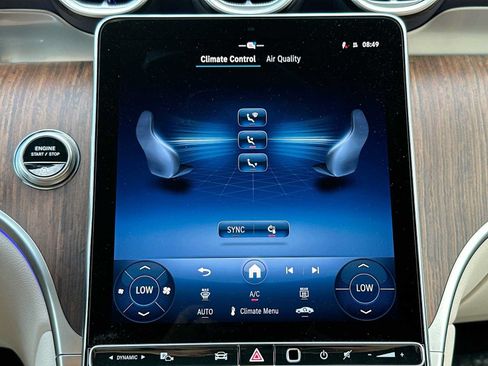 Used 2026 Mercedes-Benz GLC 300 4MATIC image 16
