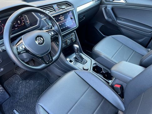 Used 2019 Volkswagen Tiguan SEL image 10