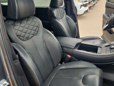 Used 2022 Hyundai Palisade Calligraphy FWD image 18