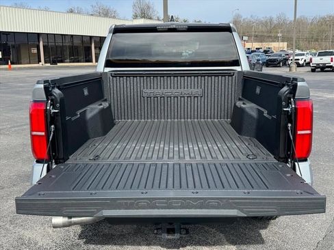 New 2026 Toyota Tacoma SR5 AWD/4WD image 15