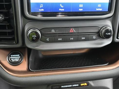 Used 2023 Ford Bronco Sport Outer Banks w/ Tech Package AWD/4WD image 12