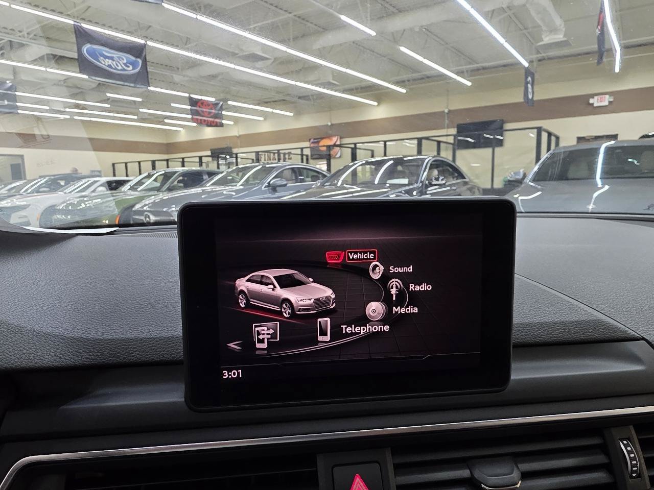 Used 2017 Audi A4 2.0T Ultra Premium w/ Convenience Package FWD image 29