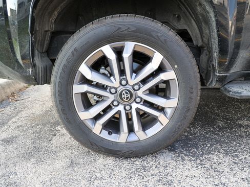Used 2026 Toyota 4Runner Limited AWD/4WD image 13