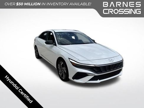 Used 2025 Hyundai Elantra Sport FWD image 1
