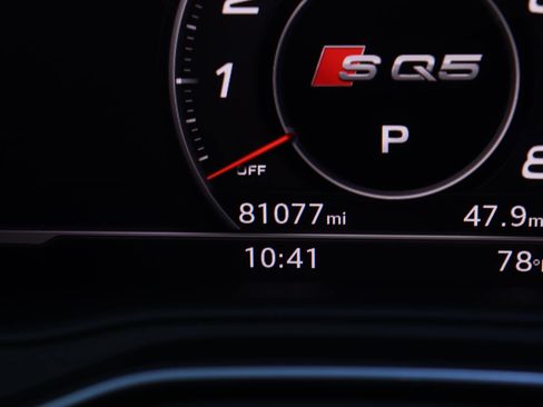 Used 2018 Audi SQ5 Prestige image 31