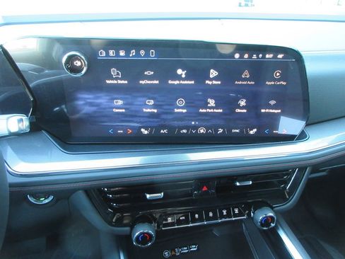 New 2026 Chevrolet Suburban RST w/ Comfort Package AWD/4WD image 34