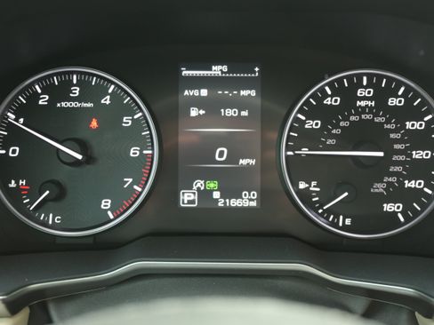 Used 2025 Subaru Outback Limited w/ Popular Package #2 AWD/4WD image 20