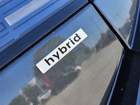 Used 2025 Hyundai Sonata SEL FWD image 8