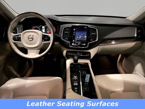 Used 2024 Volvo XC90 T8 Plus AWD/4WD image 7