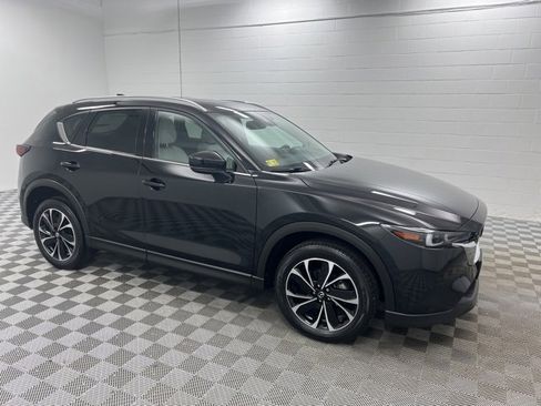 Used 2023 MAZDA CX-5 AWD 2.5 S w/ Premium Plus Pkg image 4