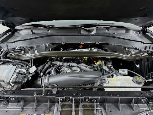 Used 2025 Ford Explorer Platinum w/ LUX Leather Package image 36