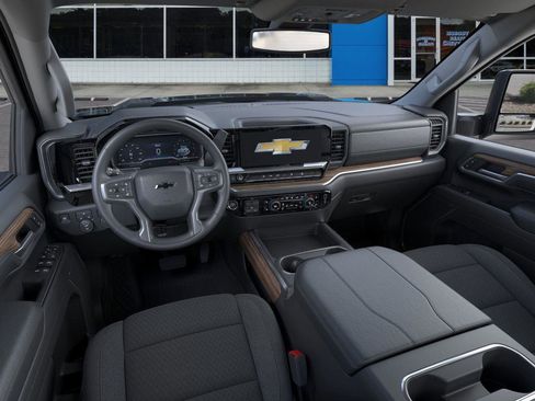 New 2026 Chevrolet Silverado 2500 LT w/ Trail Boss Package image 15