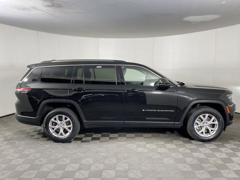 Used 2022 Jeep Grand Cherokee L Limited image 5
