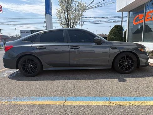 Used 2024 Honda Civic Sport image 4