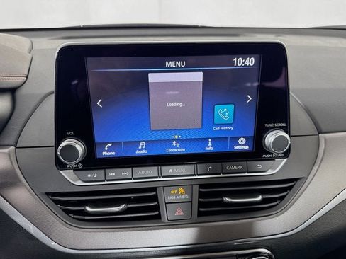 New 2025 Nissan Altima 2.5 SR image 19