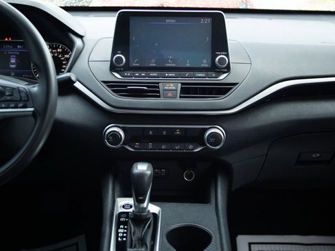 Used 2020 Nissan Maxima 3.5 S w/ Floor Mat Group FWD image 19