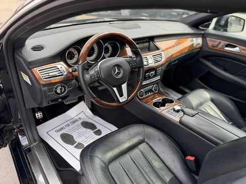 Used 2014 Mercedes-Benz CLS 550 4MATIC image 24