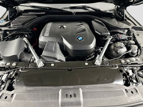 Certified 2025 BMW 530i xDrive w/ Executive Package image 23