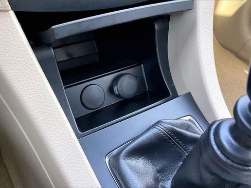 Used 2011 Suzuki Kizashi S image 22