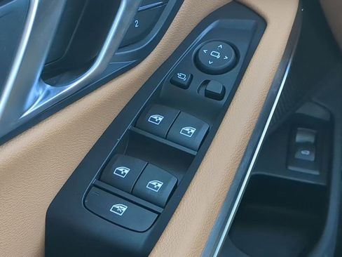 New 2026 BMW 330i Sedan w/ Premium Package image 25