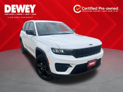 Used 2023 Jeep Grand Cherokee Altitude