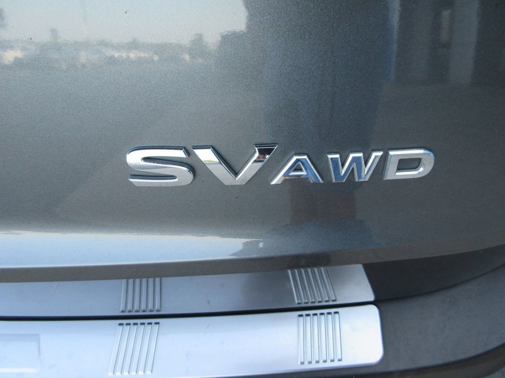 Used 2023 Nissan Rogue SV w/ SV Premium Package AWD/4WD image 10