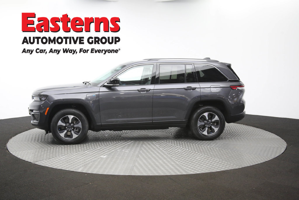 Used 2023 Jeep Grand Cherokee 4WD 4xe image 65