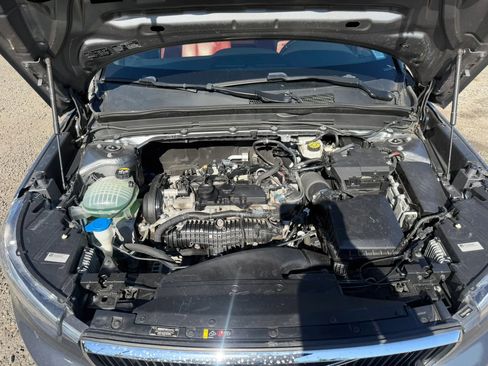 Used 2019 Volvo XC40 T5 Momentum AWD/4WD image 22