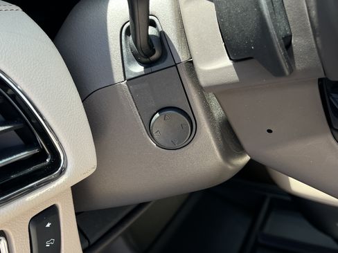 Certified 2023 Lincoln Navigator Reserve RWD image 20
