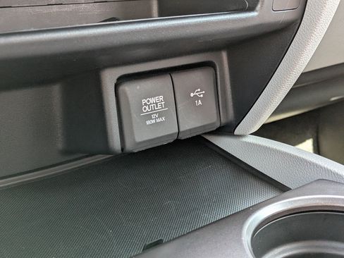 Used 2021 Honda Pilot LX image 29