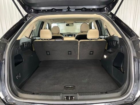 Used 2019 Ford Edge SEL w/ Equipment Group 201A image 12