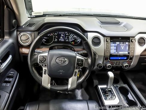 Used 2018 Toyota Tundra Limited image 2