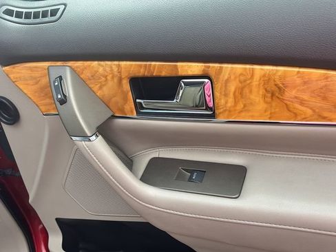 Used 2015 Lincoln MKX AWD w/ Equipment Group 101A image 28