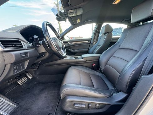 Used 2020 Honda Accord Sport image 17