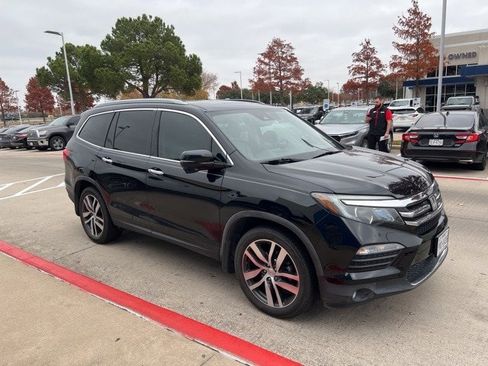 Used 2016 Honda Pilot Touring image 3
