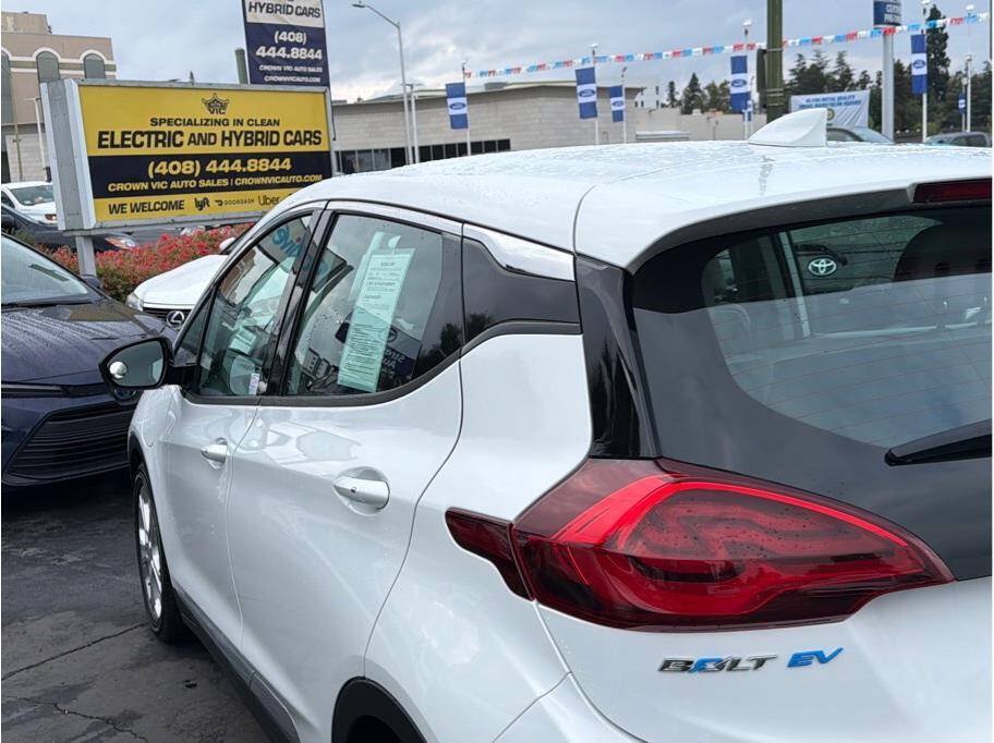 Used 2017 Chevrolet Bolt LT FWD image 33
