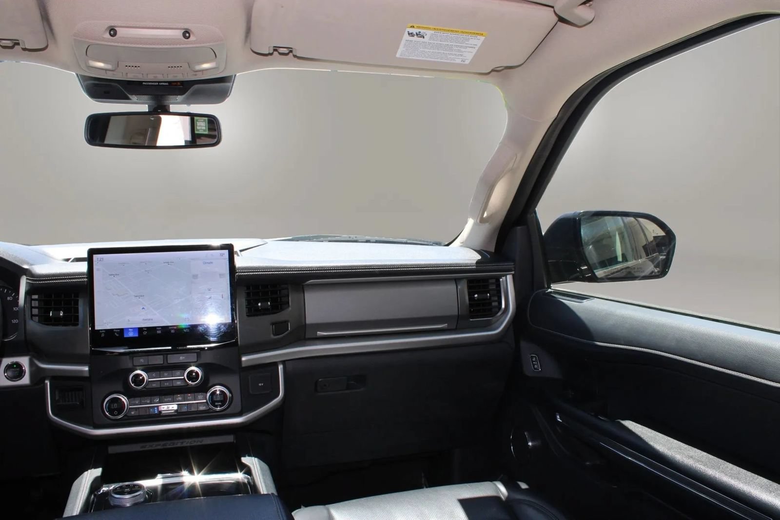 Used 2024 Ford Expedition Max XLT RWD image 30